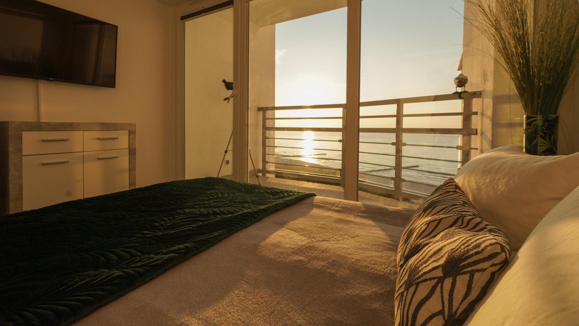 Sea View Tower Porta Mare 10 Floor Apartment Dziwnowek